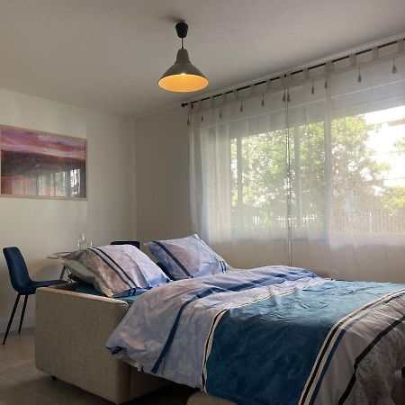 Au Calme Proche Centre-Ville, Studio Renove Avec Equipements Neufs Et Parking Prive غاب المظهر الخارجي الصورة